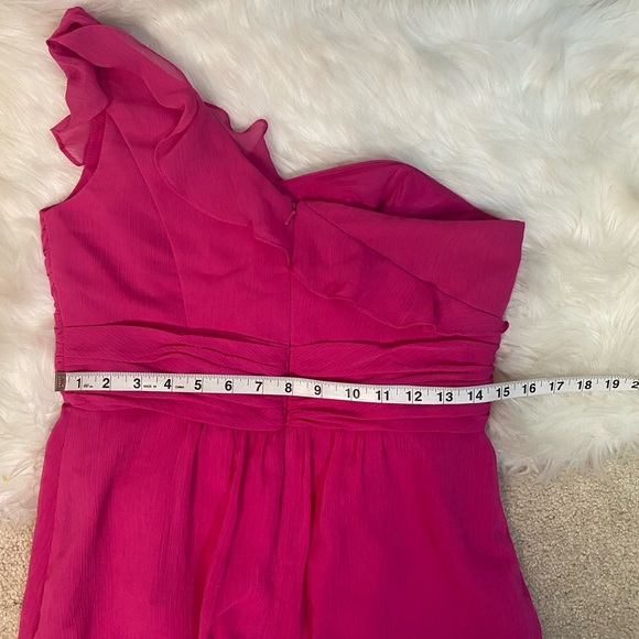 #153 David’s Bridal One Shoulder Cascading Gown size 10 - Picture 9 of 12